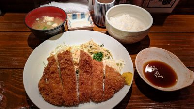 ポークロースカツ定食｜酒菜 雷蔵