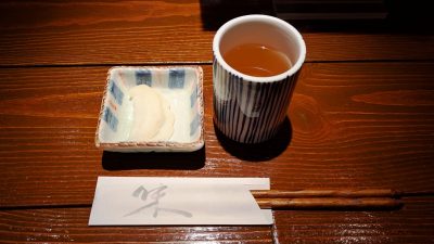 お茶とお漬物｜酒菜 雷蔵