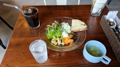 サラダとスープ｜CAFE LABYRINTH SENDAI
