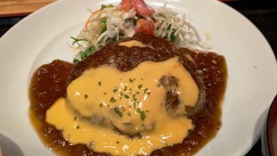 オニオンチーズハンバーグ｜武屋食堂 北目町店