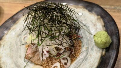 藁焼きごまさば｜炉地BAR八兵衛
