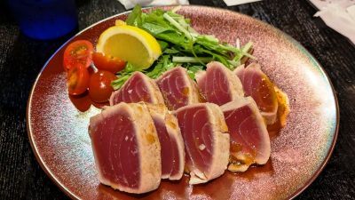 くるり名物！マグロステーキ｜くるり 仙台駅前店