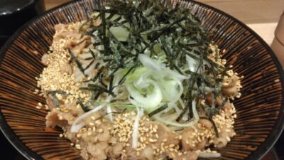 肉つけそばの麺｜生そば玉川 錦糸町駅前プラザビル店
