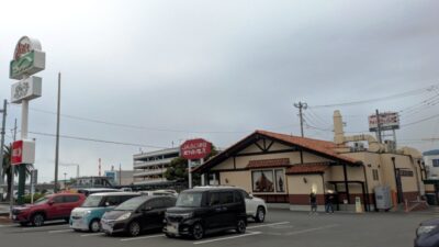 店舗外観｜さわやか 富士錦店