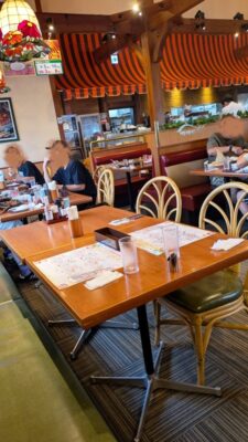 店舗内観｜さわやか 富士錦店