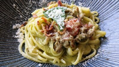 フレッシュトマトとパンチェッタのジェノベーゼ（アップ）｜Sharuru 八王子南大沢店