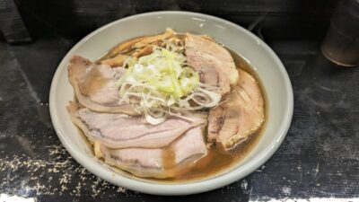 ラーメン+豚|自家製麺 結び