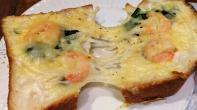 海老グラタン風トースト（伸ばしてみた）｜Drip mania ecute立川店