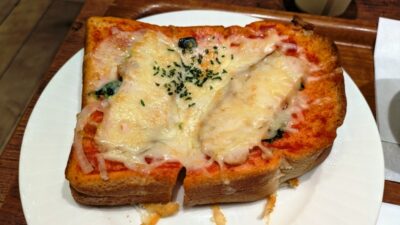 チキンピザトースト｜Drip mania ecute立川店