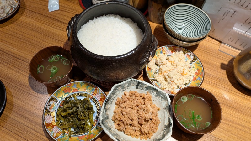 土鍋ご飯〜銀シャリ〜｜炭火晩酌屋 煙 門前仲町