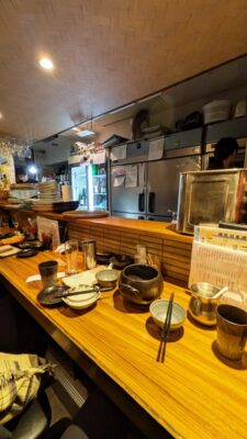 カウンター席｜炭火晩酌屋 煙 門前仲町