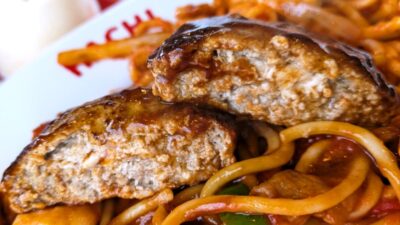 ハンバーグ（断面）｜ハチ 長町店