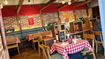 店舗内観｜ハチ 長町店