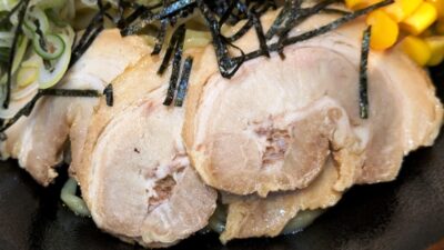 全部盛油そばのチャーシュー｜ぶらぶら 伊勢佐木町店