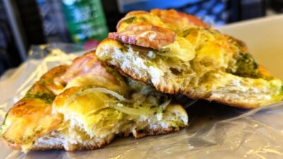 マヨネパン(ベーコンバジル)(断面)|サンエトワール 仙台長町店