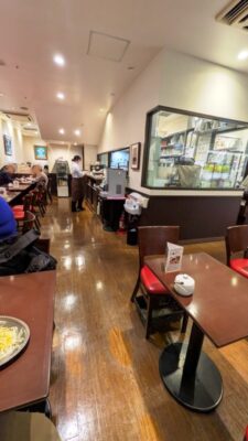 店舗内観|エビアン エスパル店