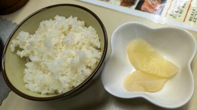 ご飯・お漬物|大阪西成食堂