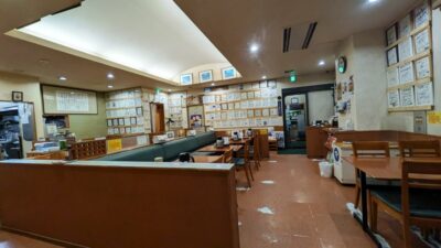 店舗内観｜月見軒 札幌駅北口店