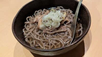 冷たい肉蕎麦レギュラー|板前料理 晴れの日