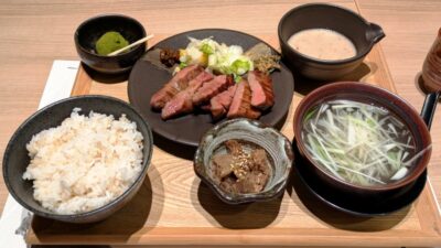 牛たん極定食6枚|利久 仙台駅本店